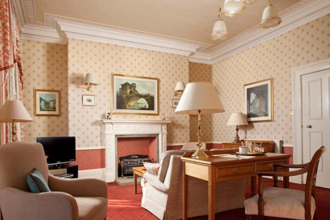 The Mount Hotel Scarborough Room photo